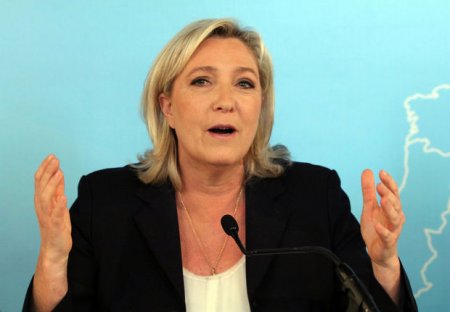 Fransada prezident seçkilərinin I turunun qalibləri Emmanuel Makron və Mari Le Pen olub
