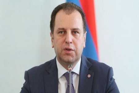 Ermənistanda hərbi hissə komandiri işdən azad edilib