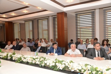 Nəsimi rayonunda 15 iyun Qurtuluş günü ərəfəsində Qarabağ müharibəsi veteranları, əlilləri və şəhid ailələri ilə görüş keçirilmişdir.