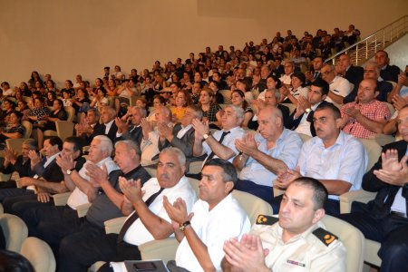 Füzulidə torpaqlardan səmərəli istifadə olunmasına həsr olunan müşavirə keçirildi