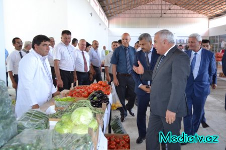 Füzulidə kənd təsərrüfatı məhsullarının satışı yarmarkası istifadəyə verilib