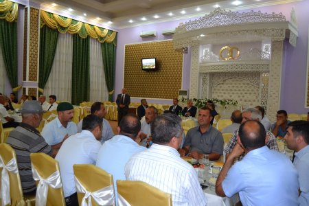 Füzulidə iftar süfrələri təşkil olunmuşdur-FOTOLAR