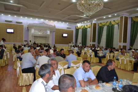 Füzulidə iftar süfrələri təşkil olunmuşdur-FOTOLAR