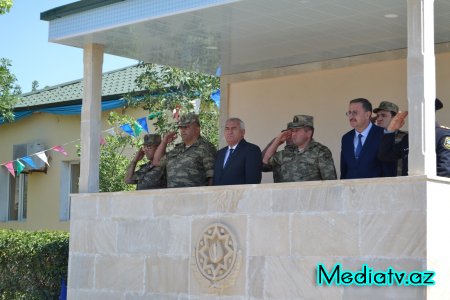 Füzuli RİHB Alı Alıyev Silahlı Qüvvələr Günü və Ramazan bayramı münasibətilə əsgər və zabitlərlə görüşüb