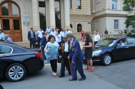 Nəsimi rayonu ahılları, müharibə veteranları və şəhid ailələri Pirşağı qəsəbəsində istirahət etdilər