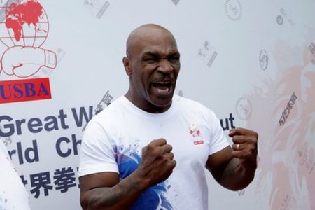 Mayk Tayson cinsi təcavüzə məruz qalmasından danışdı