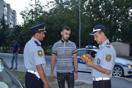 Yol polisi reyd keçirir 