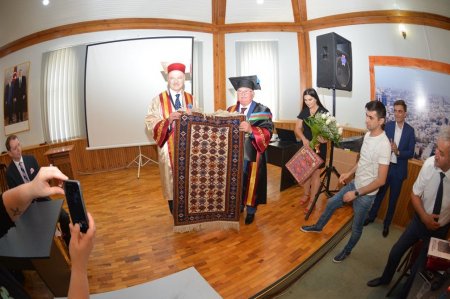 Kanadanın Ontario əyalətində tədqiqatlar, innovasiya və elm naziri, Kanada Qanunvericilər Məclisinin nümayəndəsi Reza Moridi Odlar Yurdu Universitetinin qonağı olub