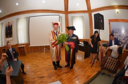 Kanadanın Ontario əyalətində tədqiqatlar, innovasiya və elm naziri, Kanada Qanunvericilər Məclisinin nümayəndəsi Reza Moridi Odlar Yurdu Universitetinin qonağı olub