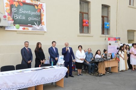 «15 sentyabr - Bilik günü» Nəsimi rayonunun orta məktəblərində qeyd olunmuşdur.