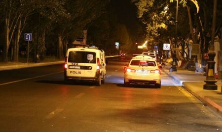 Bakıda polisdən qaçan gənci avtomobil vurdu – FOTO