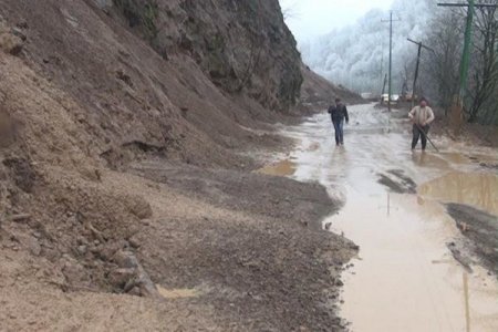 Yağışlar cənub bölgəsini iflic etdi – FOTO