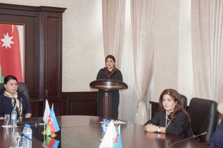 Nərmanov rayon icra hakimyyətində  Heydər Əliyevin anım günü”nə həsr olunmuş tədbiri