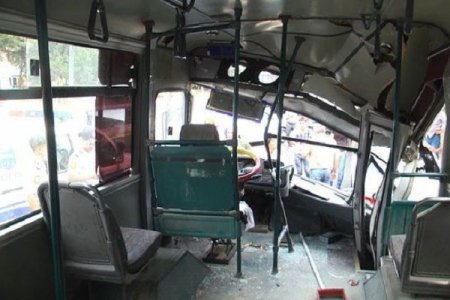 Bakı-Quba yolunda avtobus qəzaya uğradı: Yaralılar var