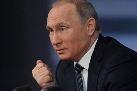 Vladimir Putin seçki proqramını açıqladı