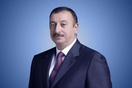 İlham Əliyev “ASAN xidmət” işçilərinə peşə bayramı günü təsis etdi