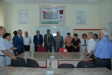 GƏNCƏ DÖVLƏT UNİVERSİTETİNDƏ YENİ LABORATORİYANIN AÇILIŞI OLDU